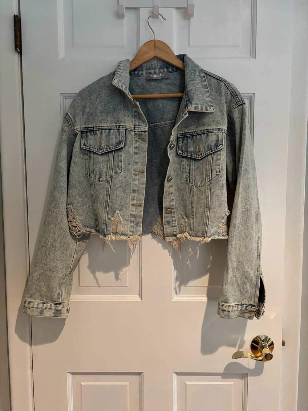 Pink blush maternity crop denim jacket L maternity